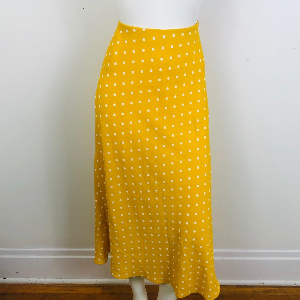 Know One Cares Polkadot Elastic Waist  Midi Skirt